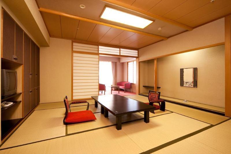 איטו Hotel Ravie Kawaryo מראה חיצוני תמונה